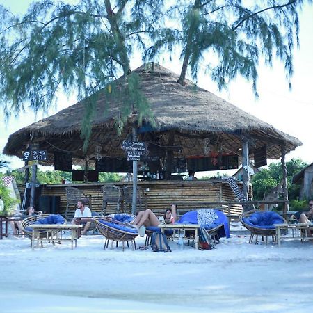 Tree Bar Hostel Ронгсанлем Экстерьер фото