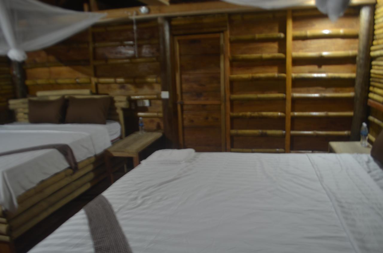 Tree Bar Hostel Ронгсанлем Экстерьер фото